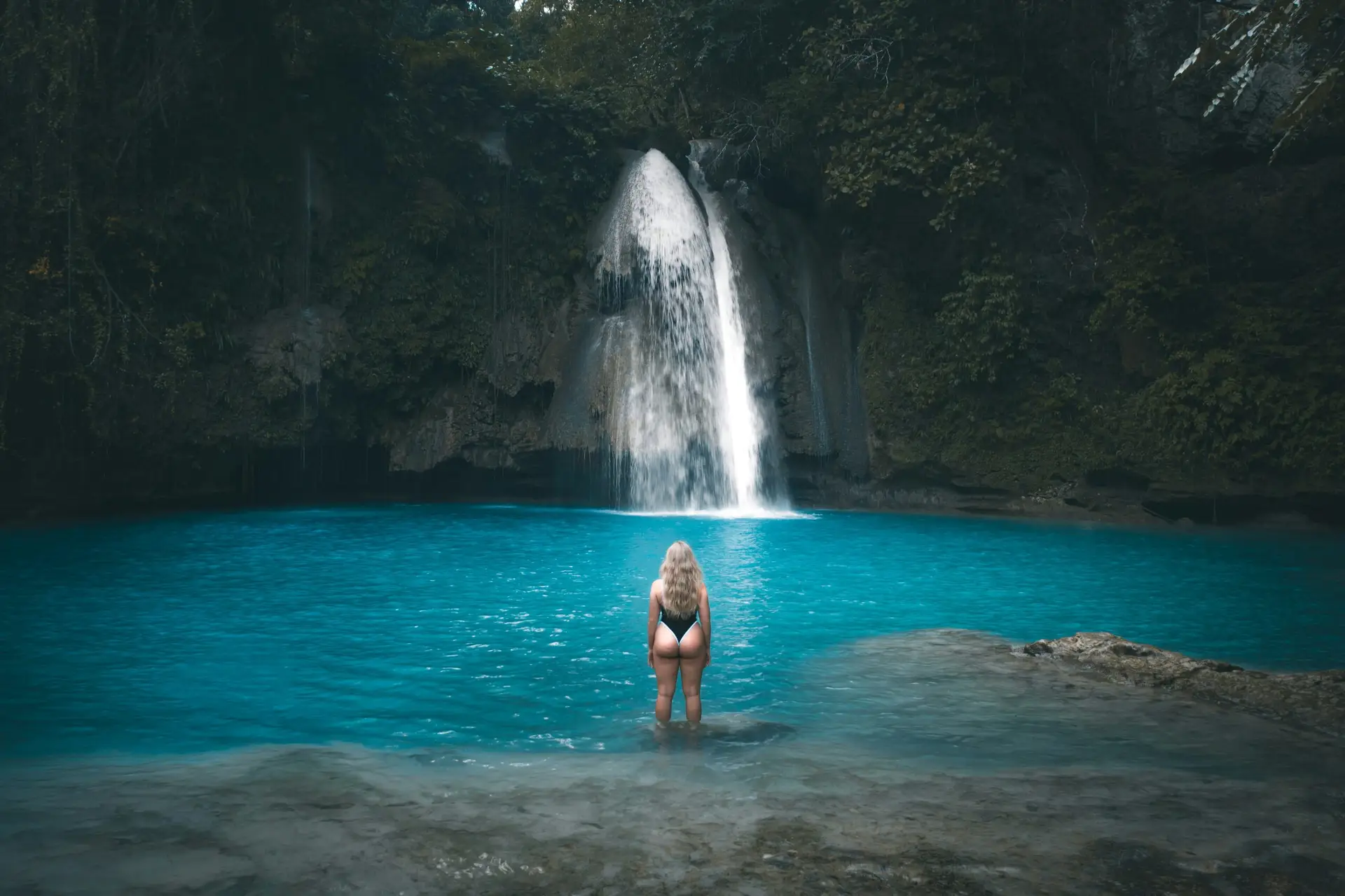 Kawasan Falls canyoneering, Badian, Cebu, Philippines